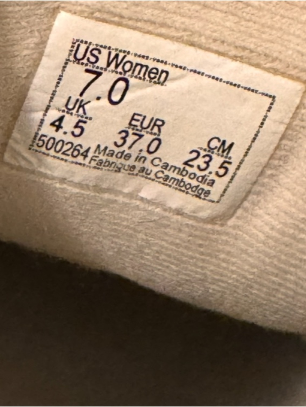 Vans Women's Light Beige Suede Sneakers with Gum Sole. Size 7 - Picture 7 of 7